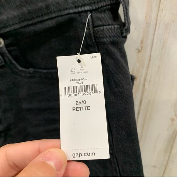 NWT Gap Cheeky Short Sky High Button Fly Black High Rise - Picture 4 of 8